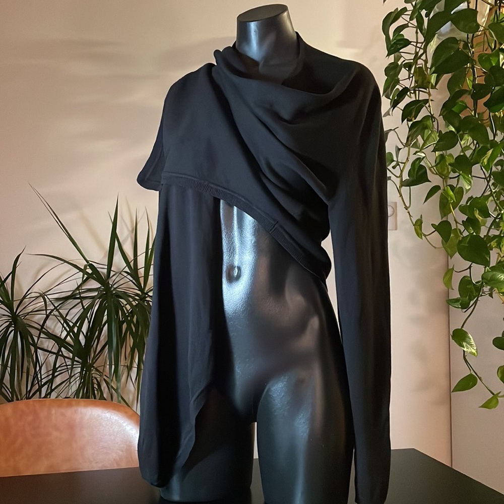 Silk Blend INC Black Open Cardigan Sweater - S/M